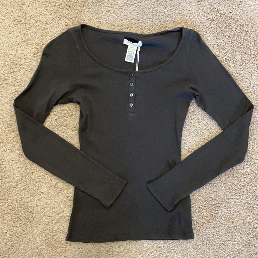 NWT Henley